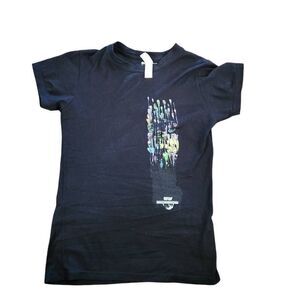 Designs by Human S 100% cotton black piano player artist t-shirt music